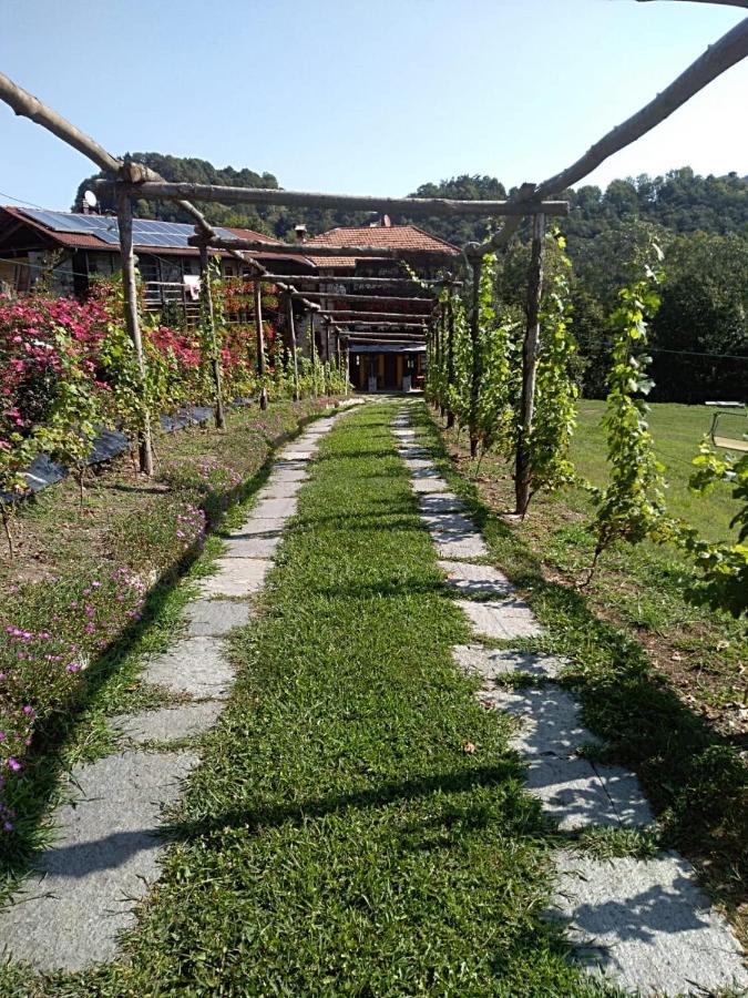 B&B "La Baita Delle Coccinelle" Варалло Екстер'єр фото